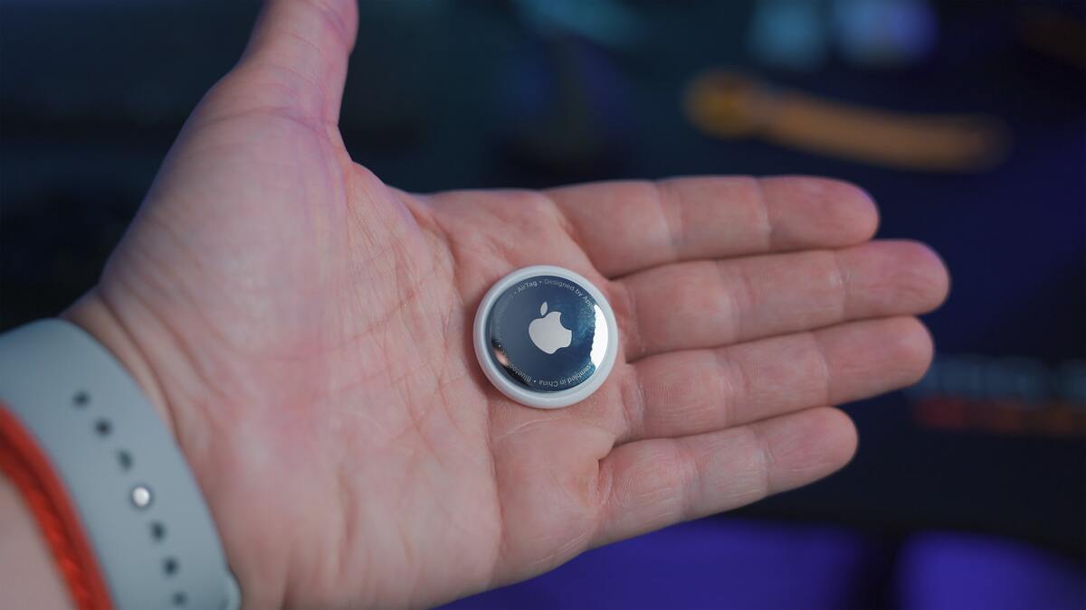 airtag apple tracker