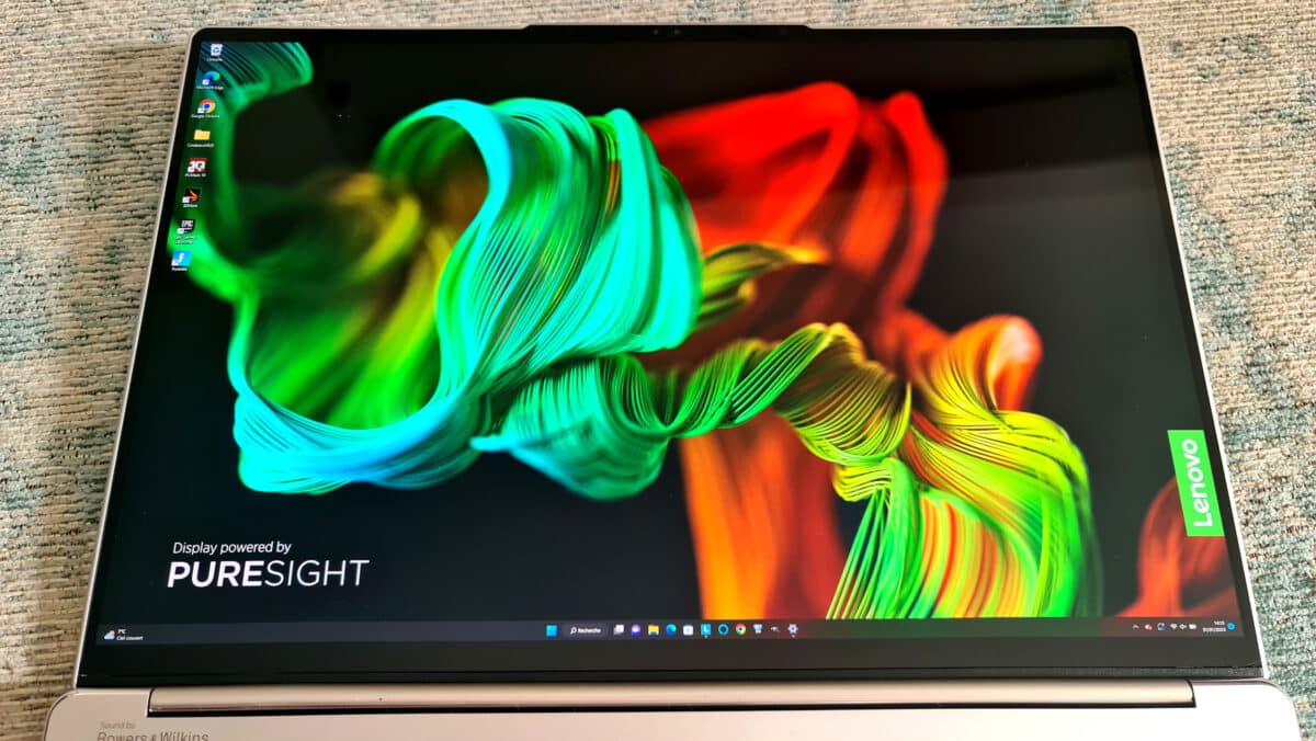 Test : Lenovo Yoga Tab 3 8 pouces, superbe design, énorme autonomie