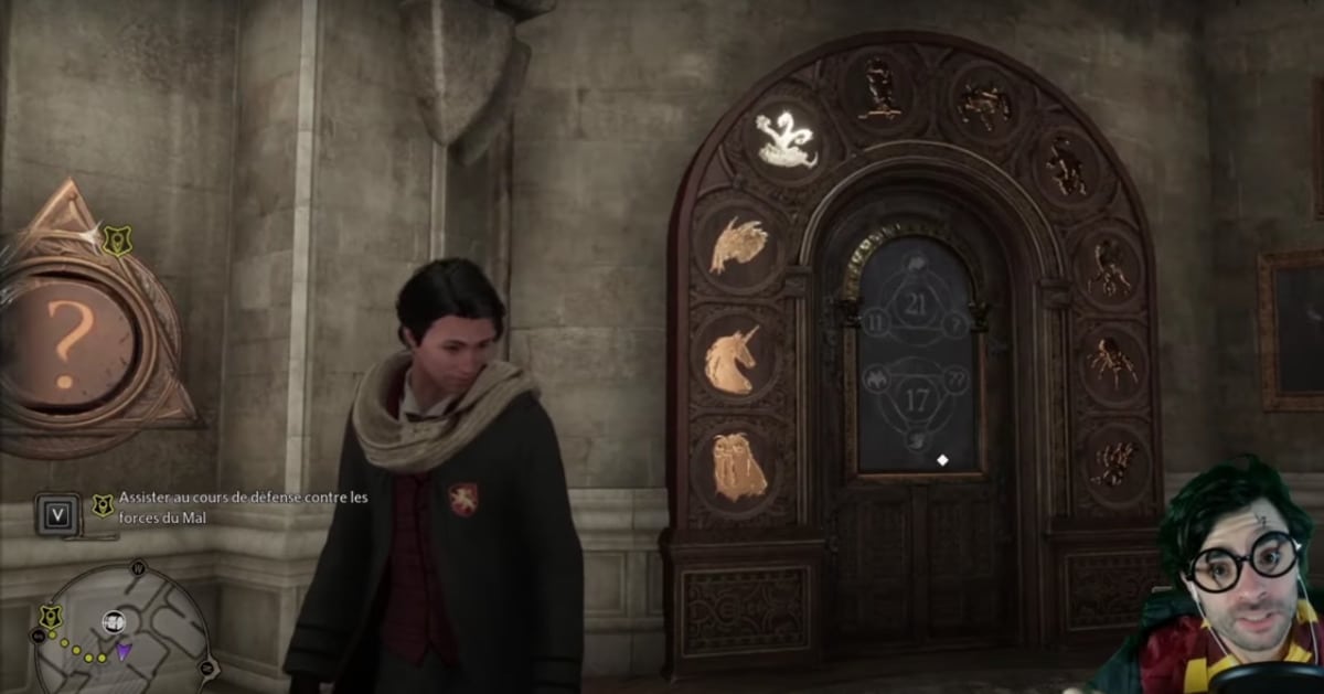 Une porte d'arithmancie dans Hogwarts Legacy