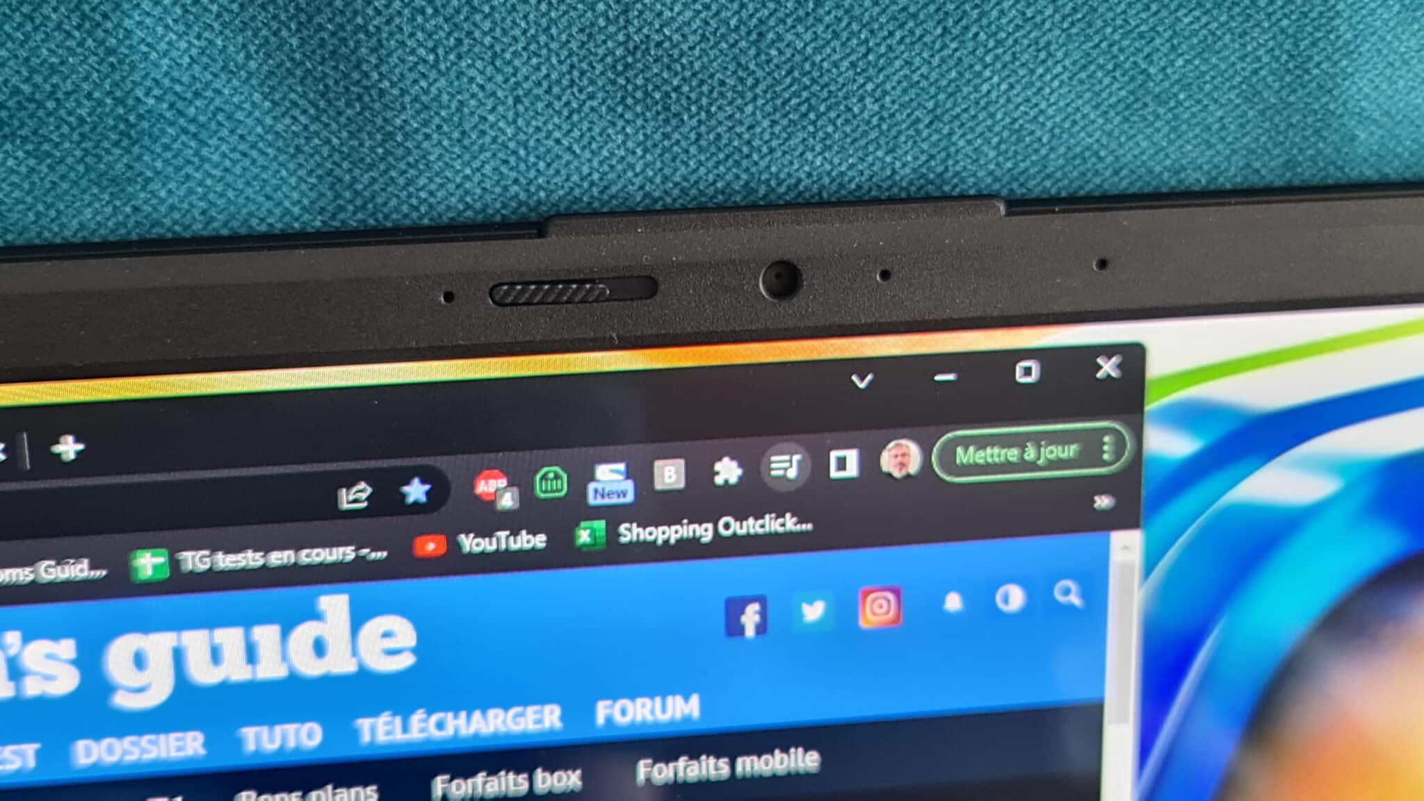 Test Asus Vivobook S15 E1504F : un PC portable OLED endurant, bien