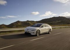 Volkswagen ID.7 Berline Passat Model 3 Tesla