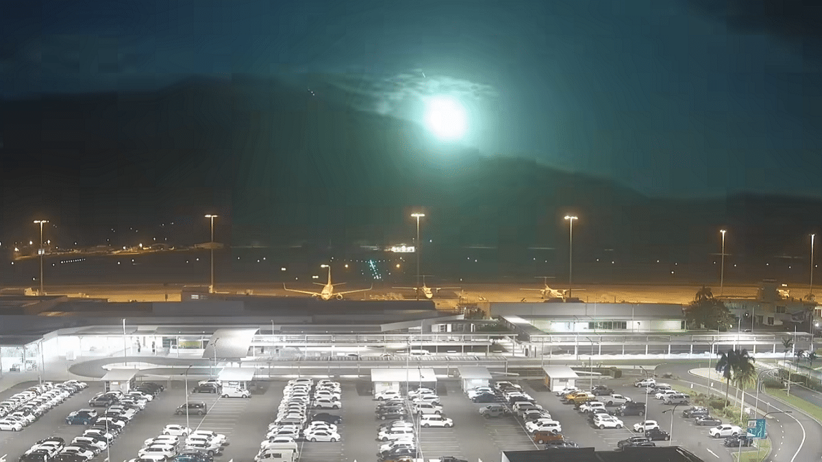 A green fireball crosses the Australian sky