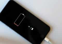 Un iPhone avec batterie vide © DR