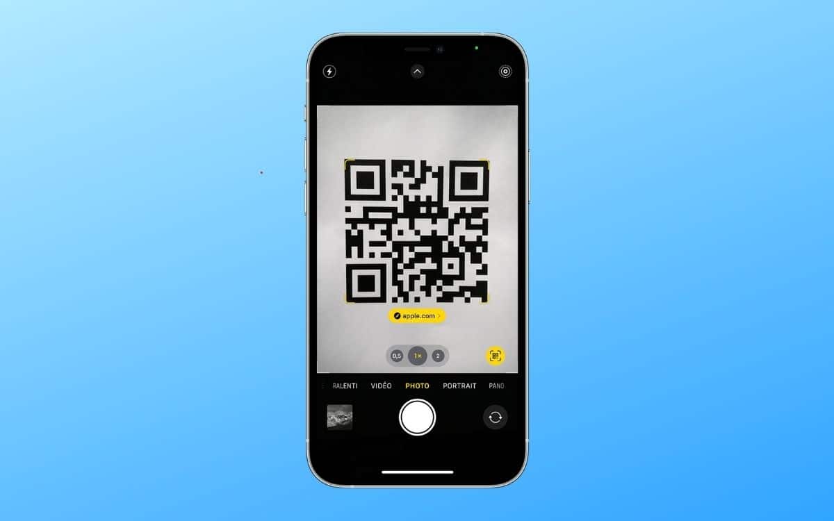 iPhone: how to scan a QR Code?