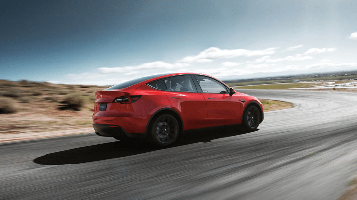 Tesla Model Y devient voiture la plus vendue au monde