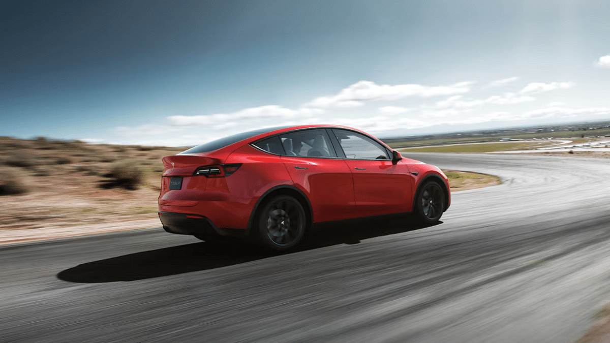 Tesla Model Y devient voiture plus vendue au monde