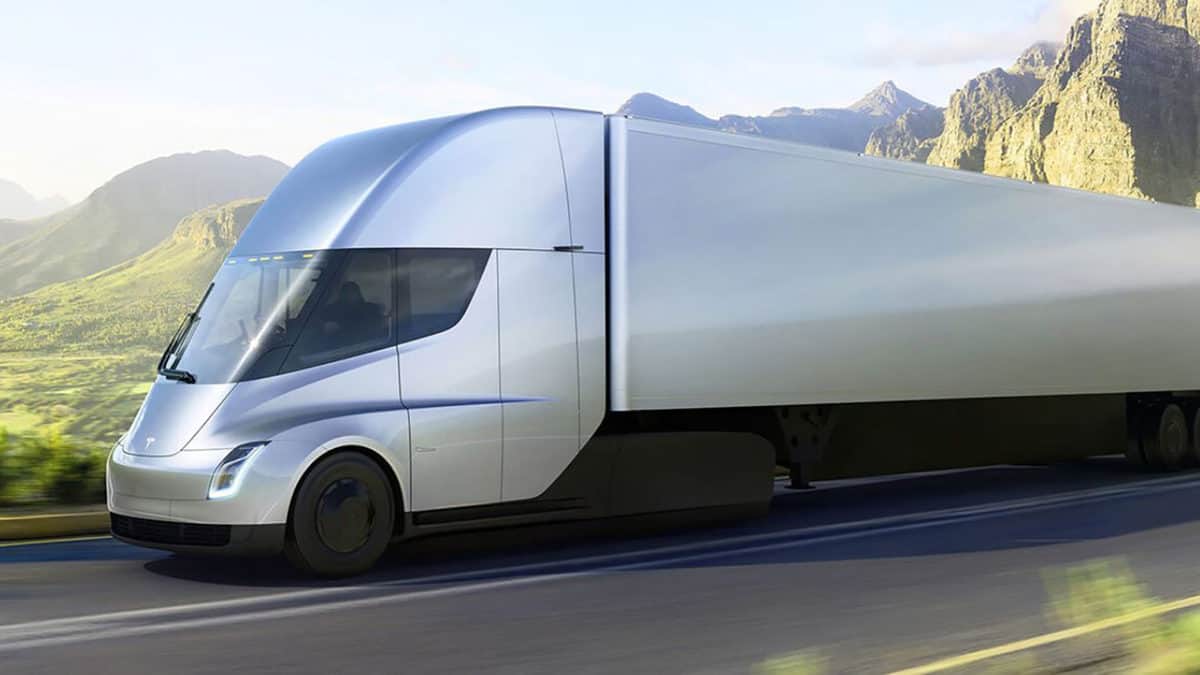 tesla semi camion électrique vert transport routier