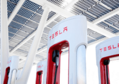 tesla super chargeur voiture électrique.jpg (1)