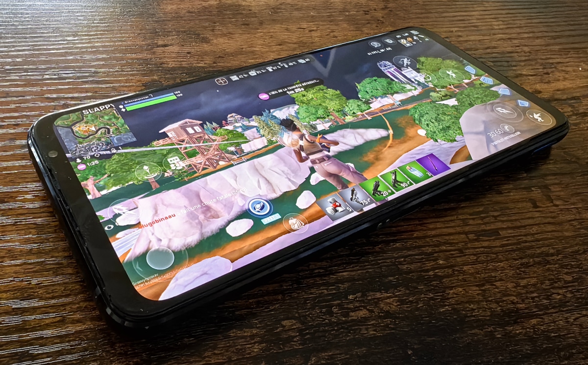 Image 8 : Test Asus ROG Phone 7 Ultimate : le smartphone gaming par excellence