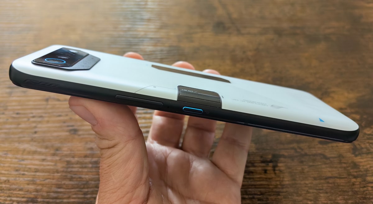 Image 6 : Test Asus ROG Phone 7 Ultimate : le smartphone gaming par excellence