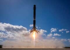 SPACEX FALCON 9 atterrissage