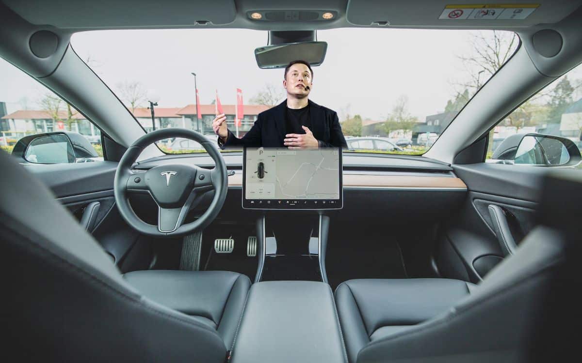 mode elon tesla autopilot conduite autonome