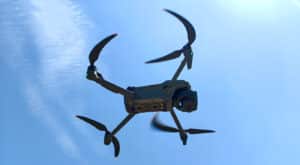 Image 1 : Test DJI Mavic 3 Pro : un excellent drone, excessivement simple à piloter