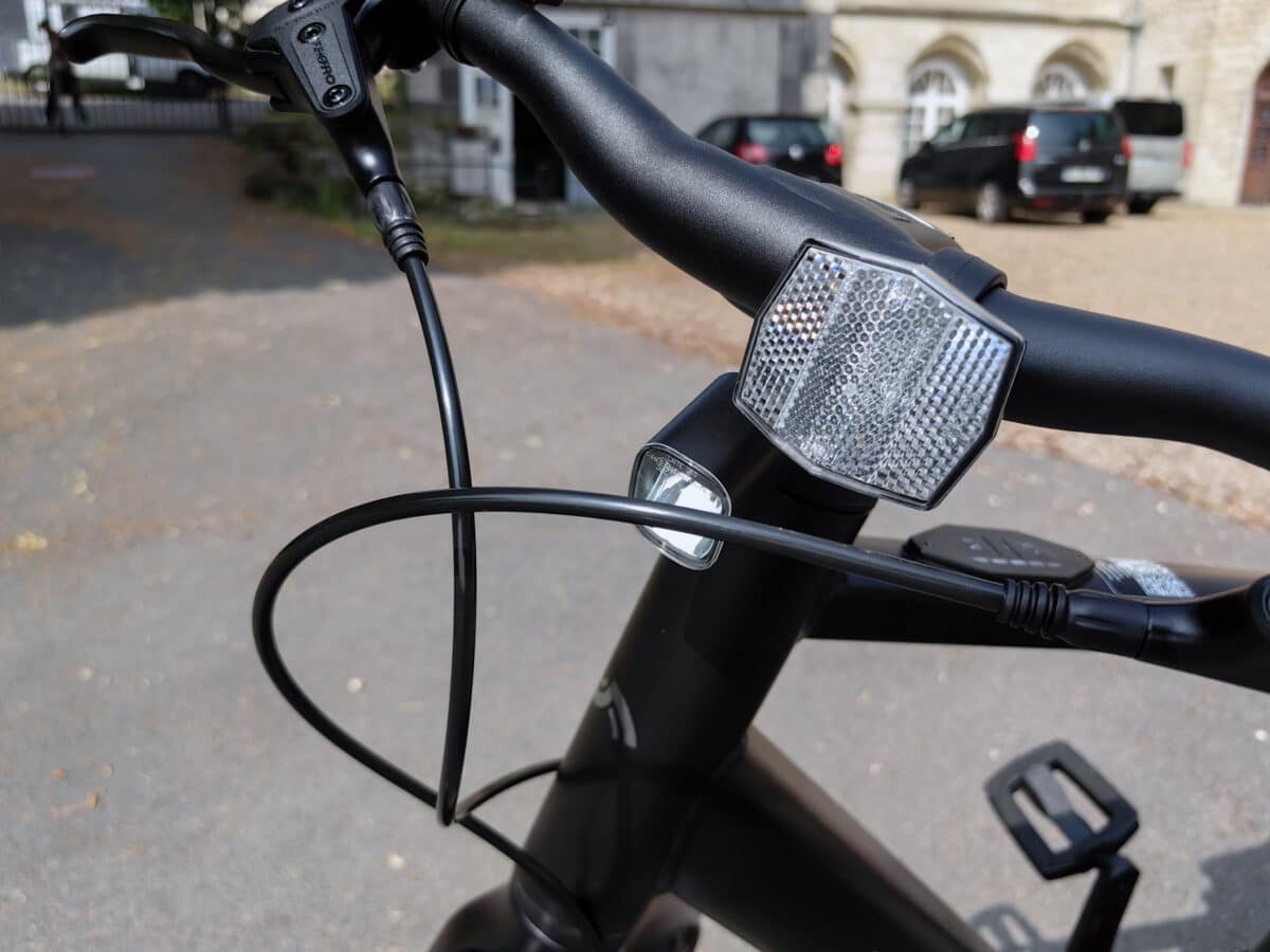 vélo électrique lidl crivit X phare avant