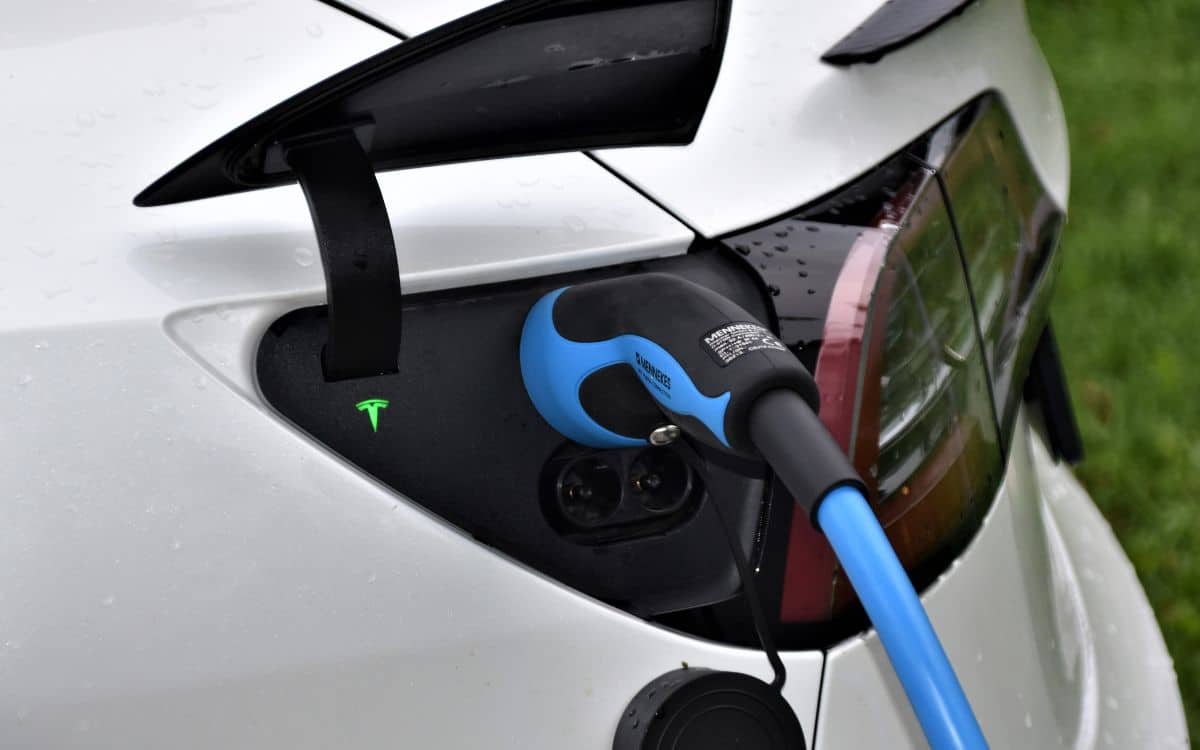 batterie batteries assurance assurances prix voiture électrique voitures électriques