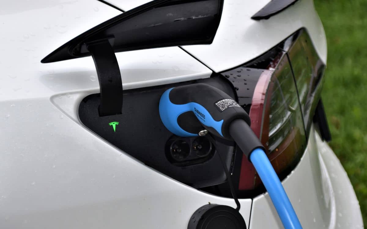 batterie batteries assurance assurances prix voiture électrique voitures électriques