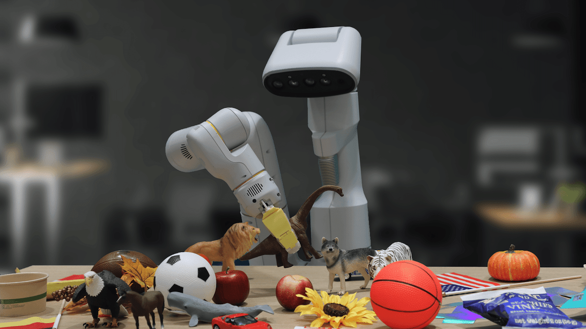 Google RT-2 robot modèle intelligence artificielle IA
