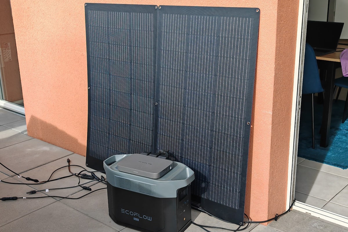 Image 1 : Test du Kit solaire Ecoflow Powerstream pour balcon : un moyen de payer moins d'électricité ?