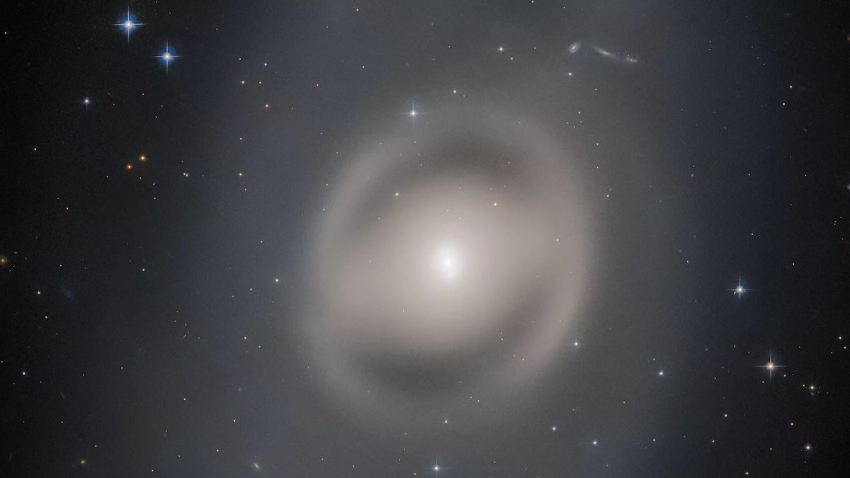 NGC 6684