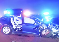 Tesla crash voiture police