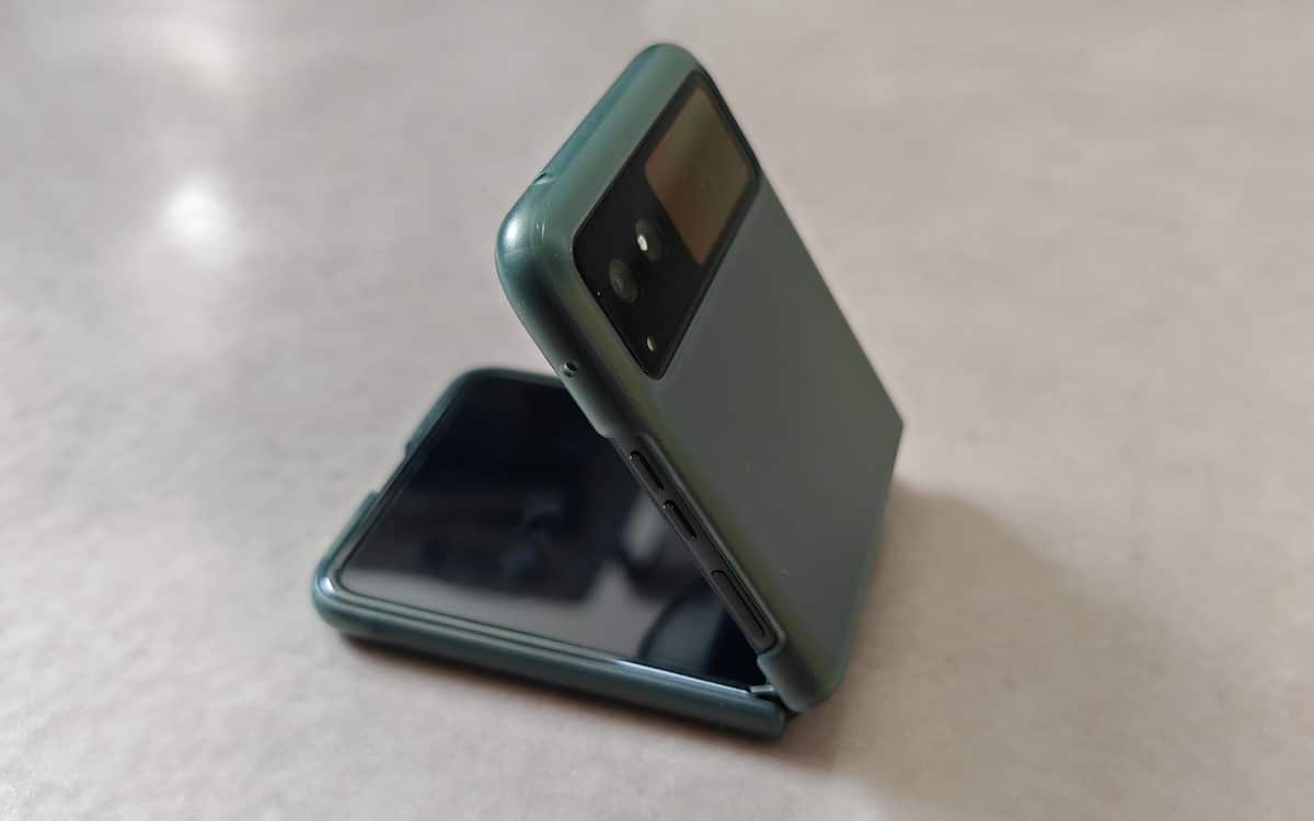 Image 11 : Test Motorola Razr 40, un smartphone pliant convaincant et pas seulement par son prix