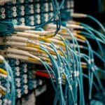 SFR met fin à la fausse fibre, environ 400 000 abonnés touchés