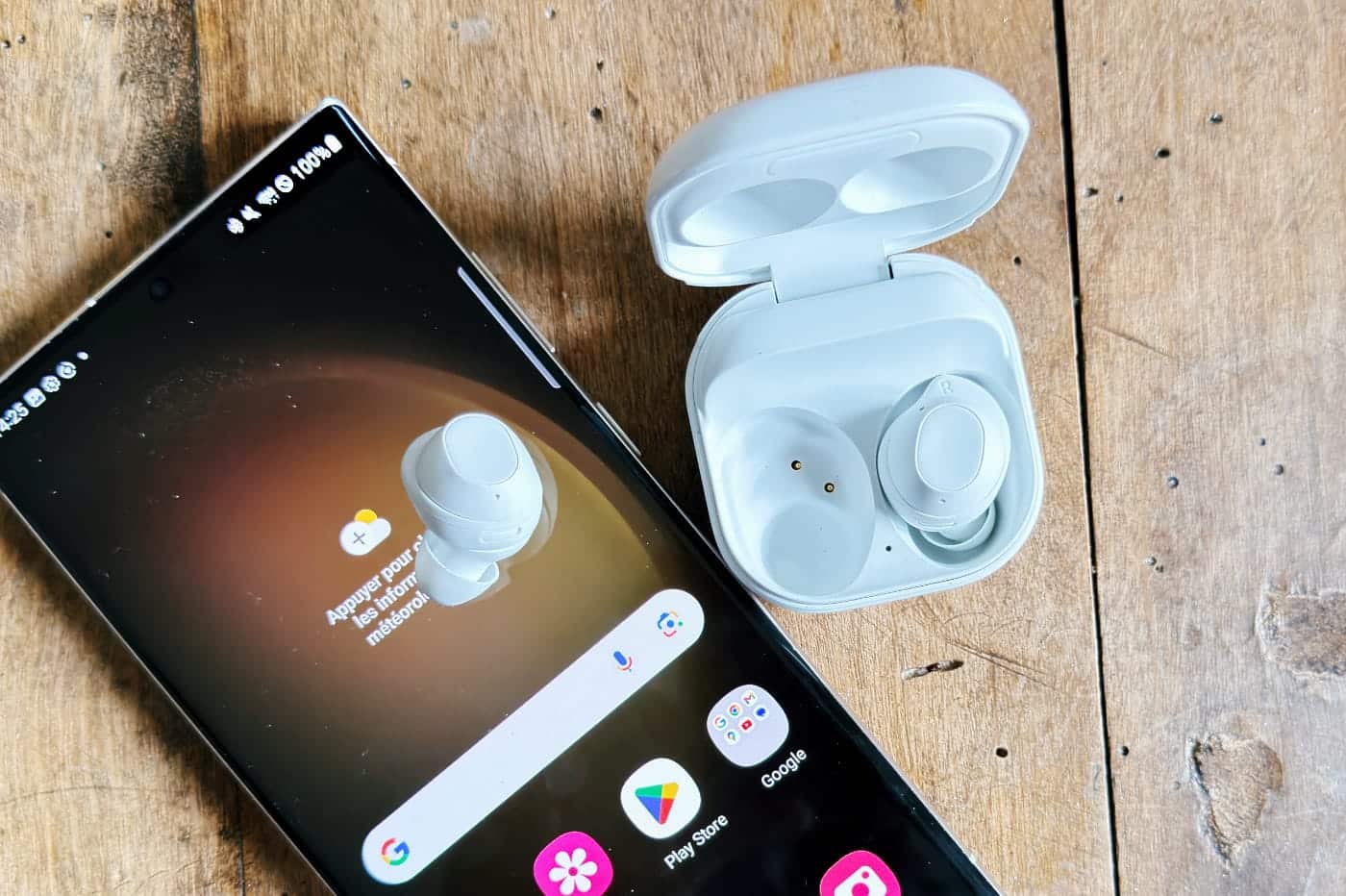 Galaxy Note 8 : Samsung va concurrencer les AirPods Apple avec des écouteurs  sans fil