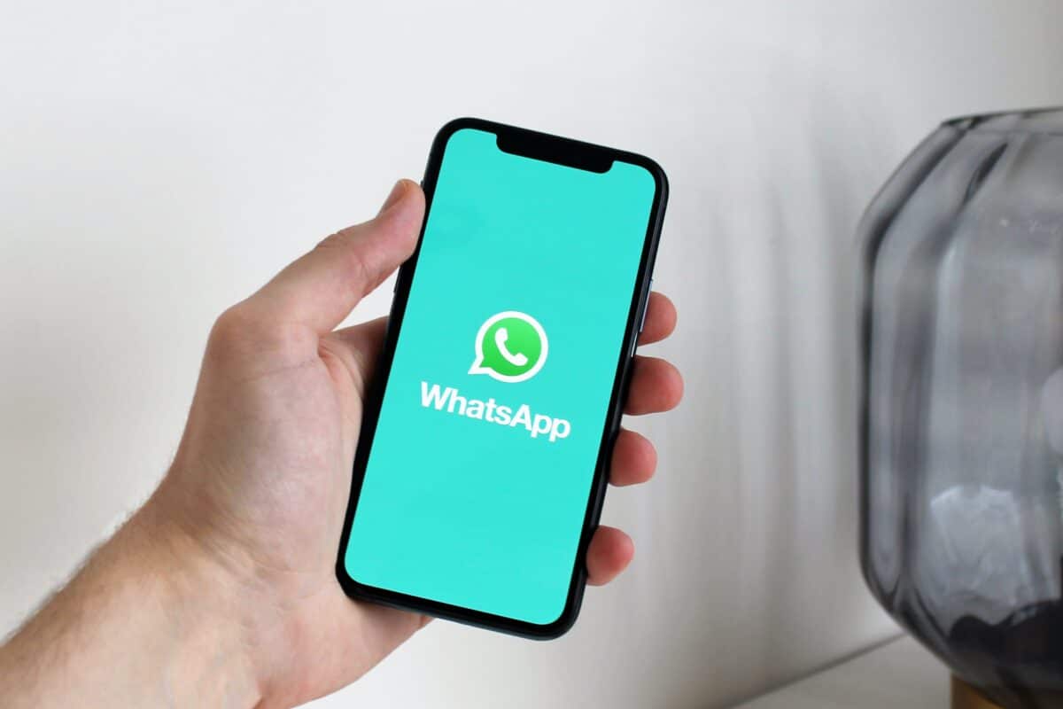 WhatsApp logiciel espion