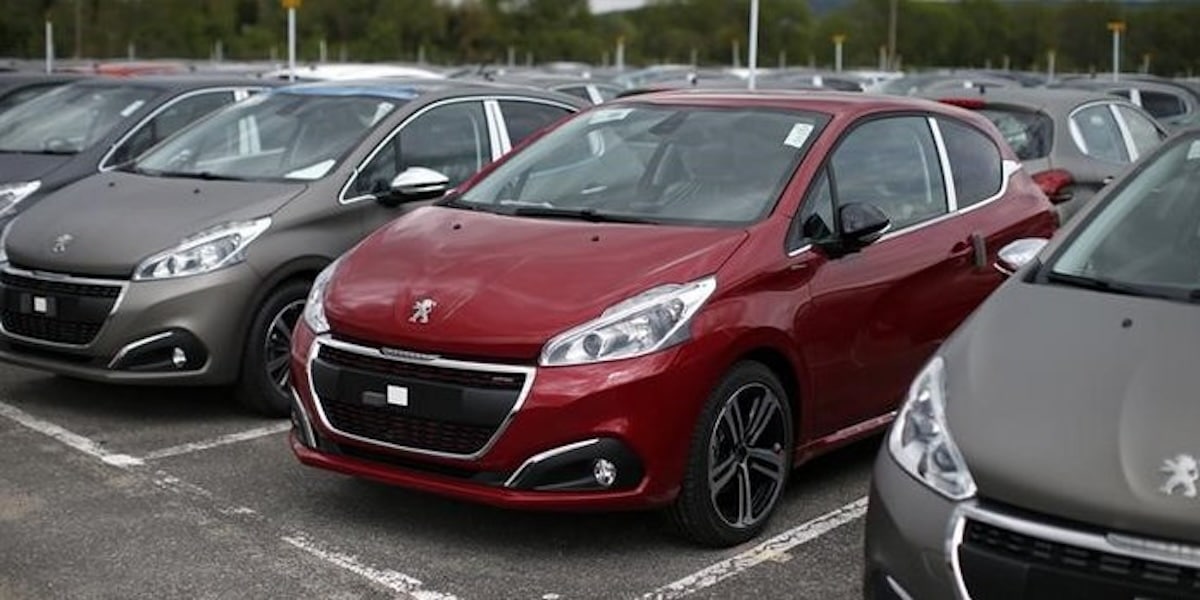 Peugeot 208