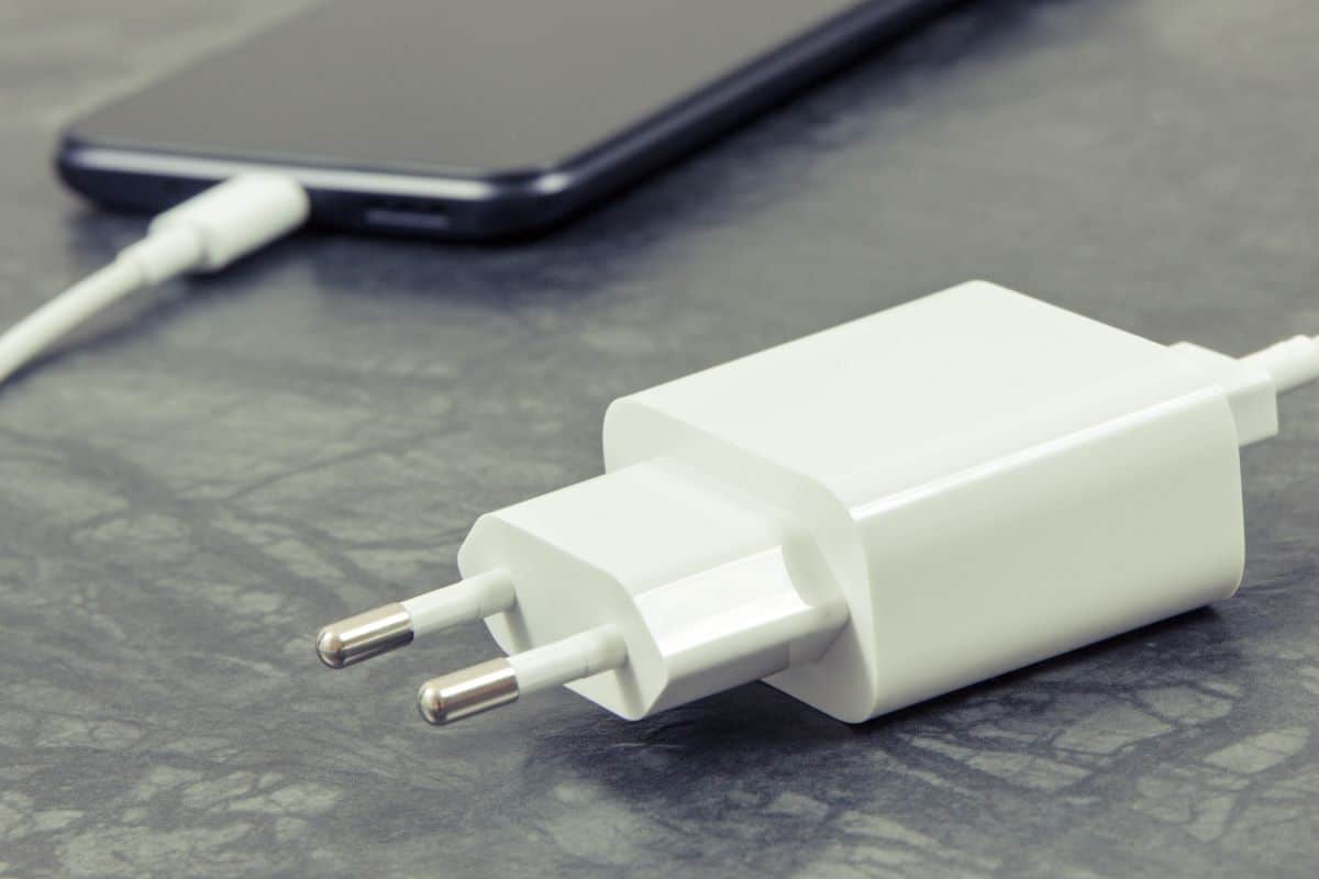 Apple iPhone 12 - Quel chargeur choisir ? - Actualité - UFC-Que Choisir