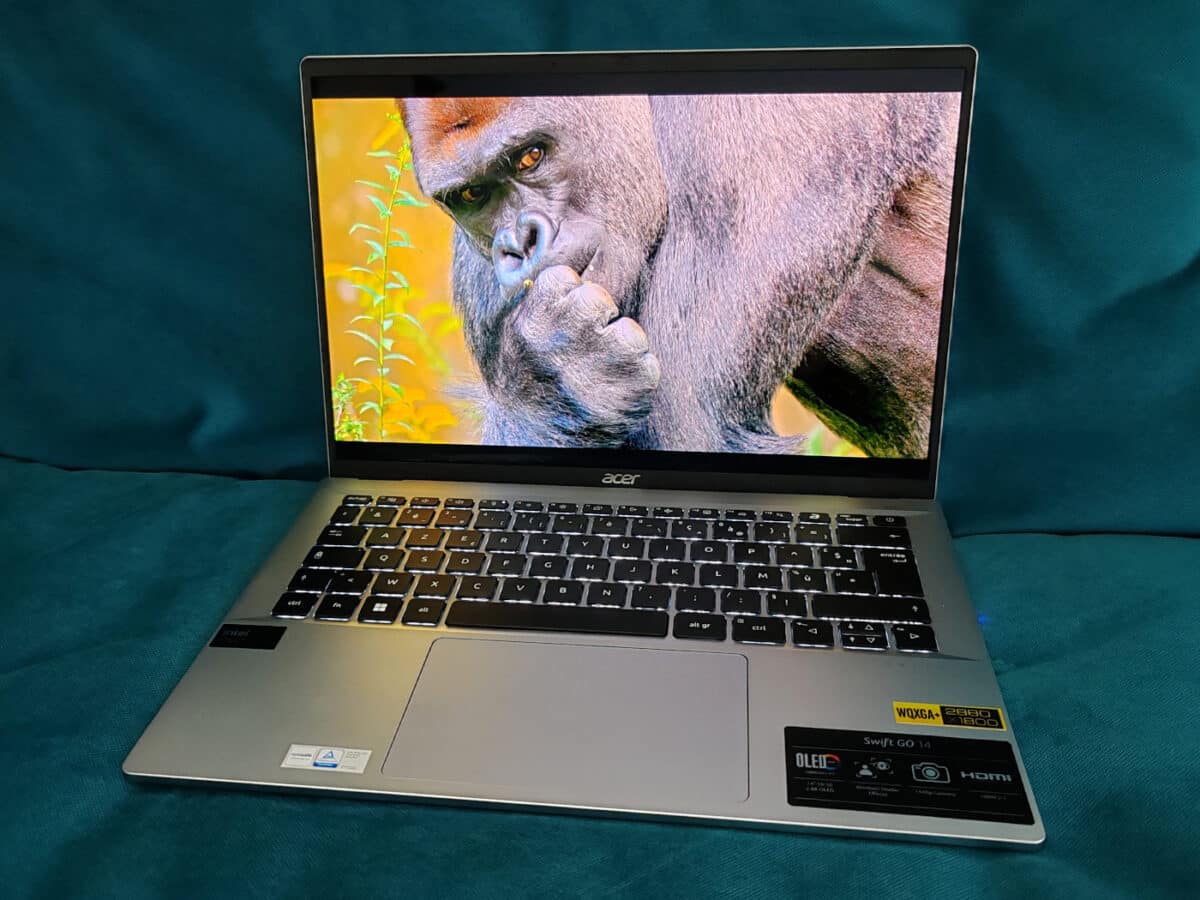 Image 34 : Test Acer Swift Go 14 : Core Ultra 7, écran OLED lumineux, équipement très complet... cet ultrabook frôle la perfection