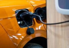 Montpellier M'Ticket recharge borne de recharge voiture électrique charge