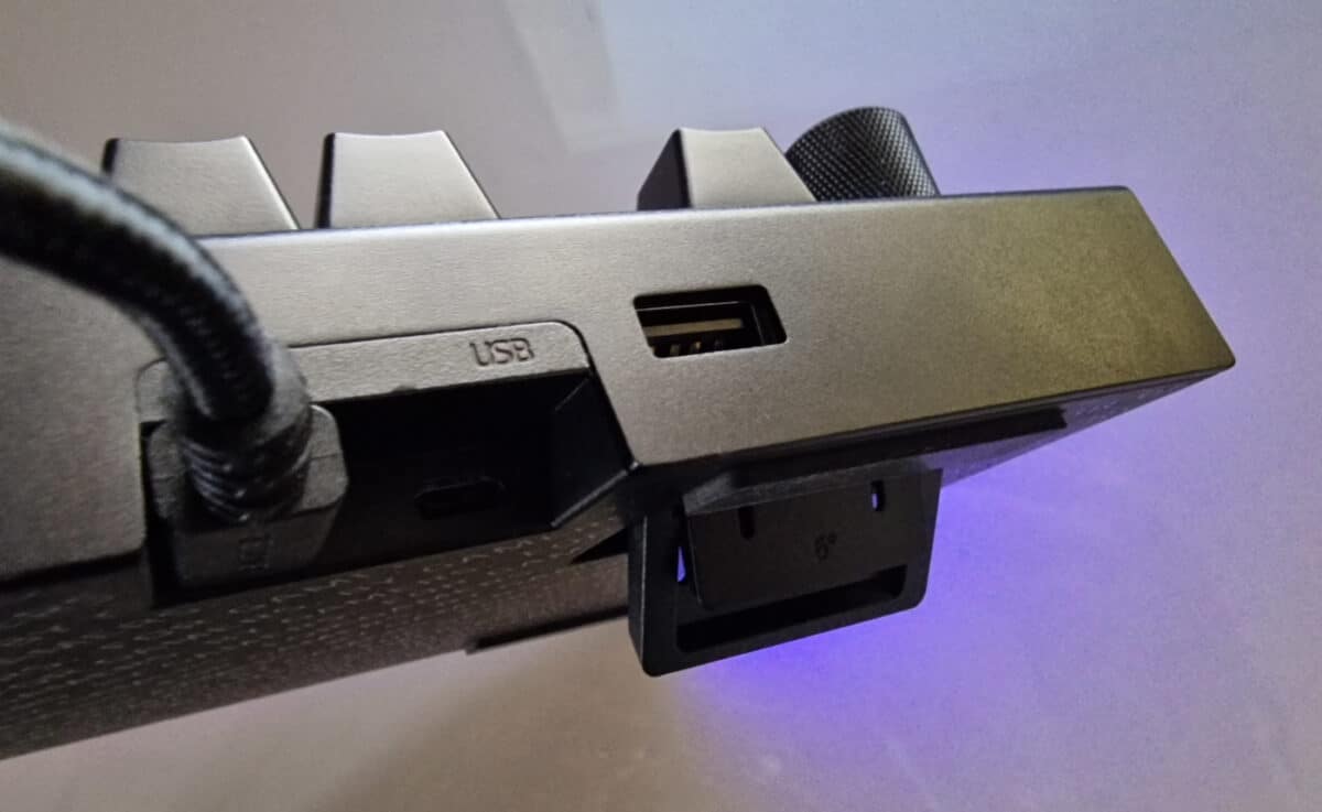 Image 50 : Test BlackWidow V4 Pro : le clavier gamer le plus complet et le plus lumineux de Razer