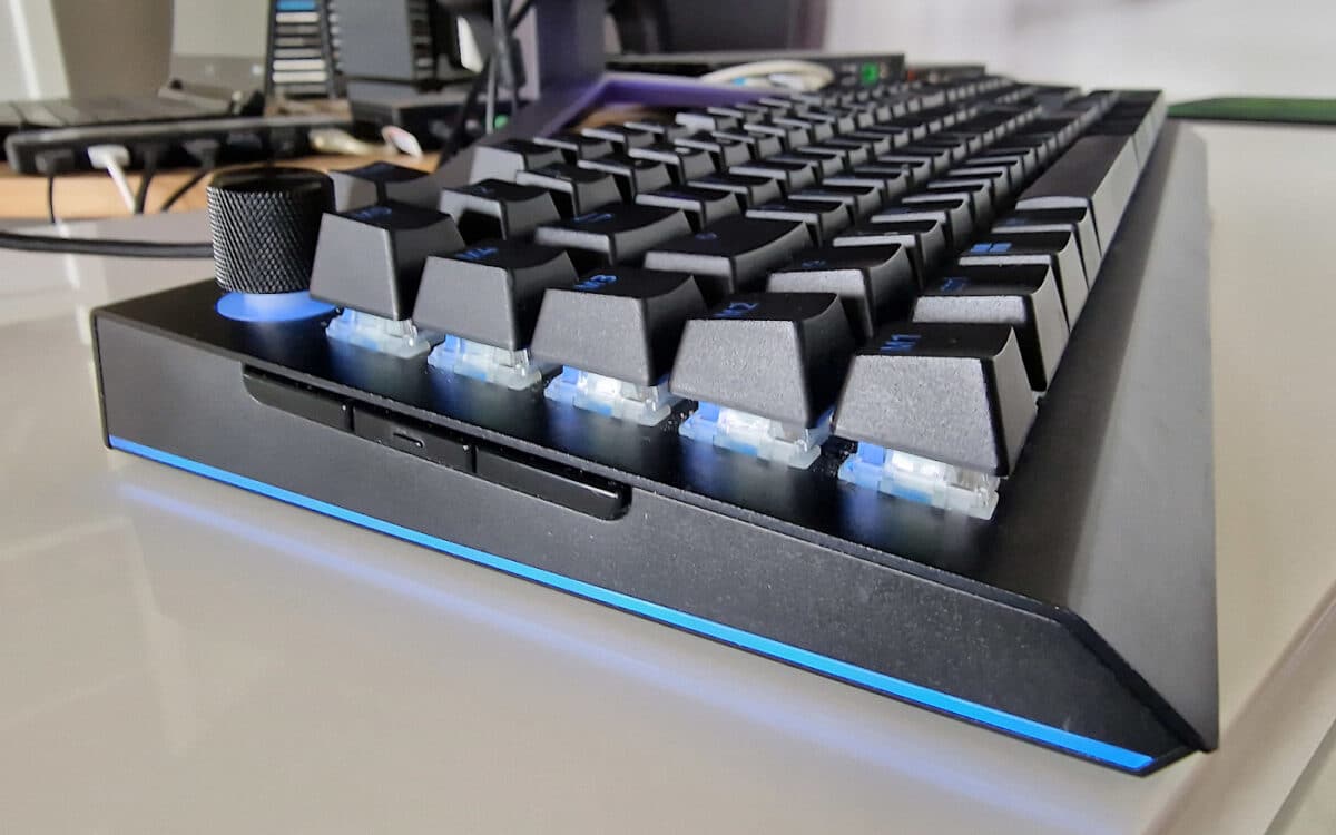 Image 32 : Test BlackWidow V4 Pro : le clavier gamer le plus complet et le plus lumineux de Razer