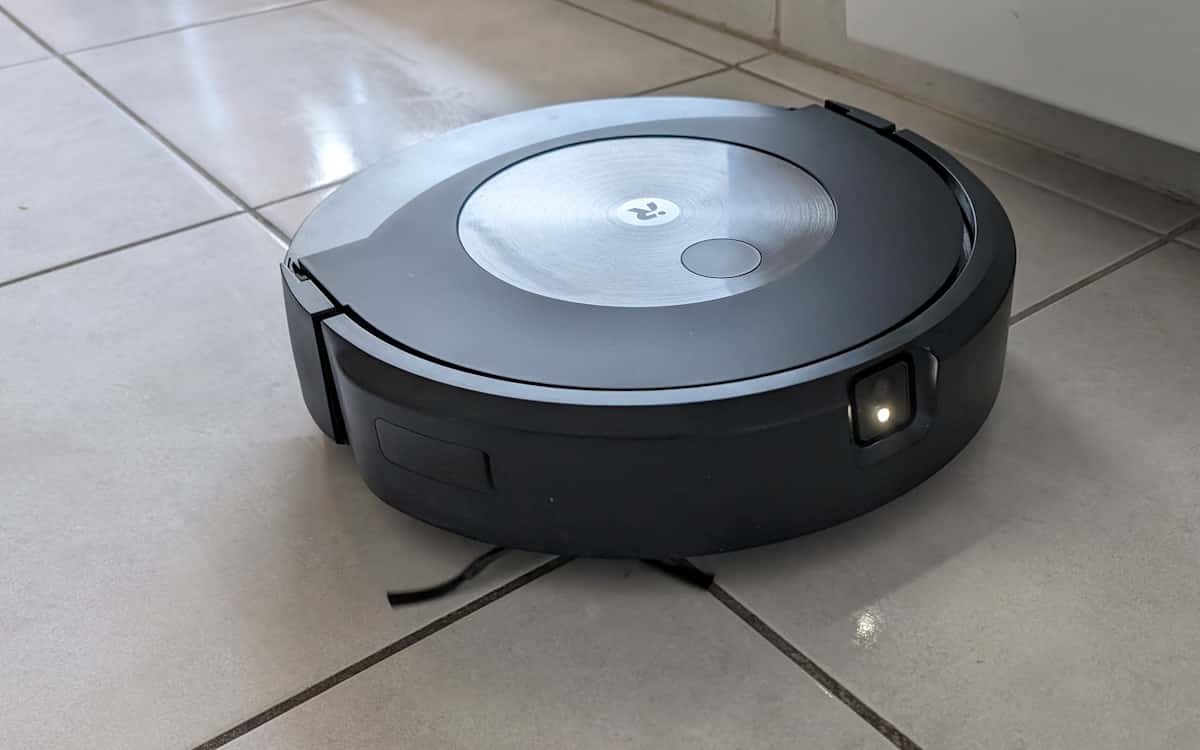 Robot aspirateur et laveur Roomba Combo® j9+, iRobot®