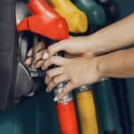 Attention à l’arnaque à la pompe : comment les escrocs vous piègent cet été ?