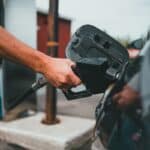 Fin des voitures thermiques en 2035 : l’interdiction annulée après ce revirement ?