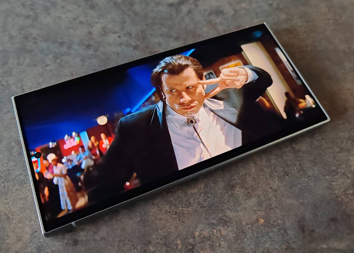 Image 35 : Test Samsung Galaxy S24 Ultra : le champion des smartphones réussit son passage à l'IA avec brio