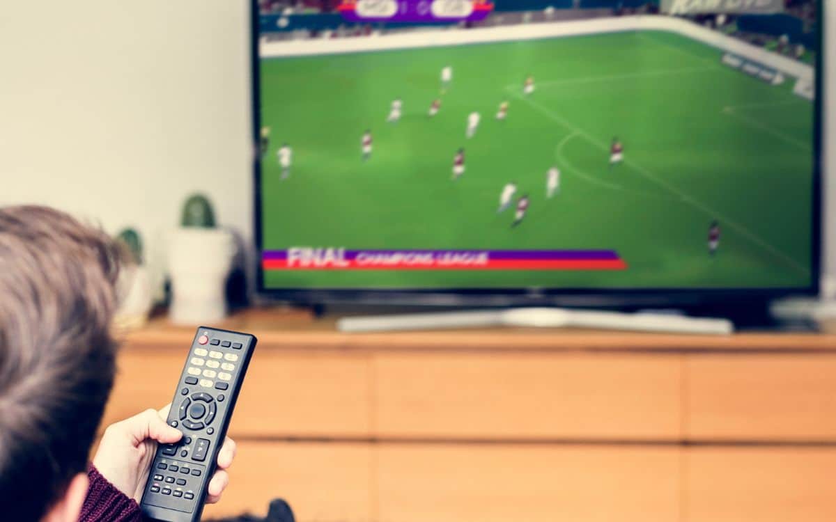 IPTV football dazn bein sports blocage fai fournisseurs d'accès internet justice