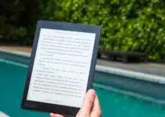 brade sa Kindle Scribe, une liseuse qui fait aussi carnet