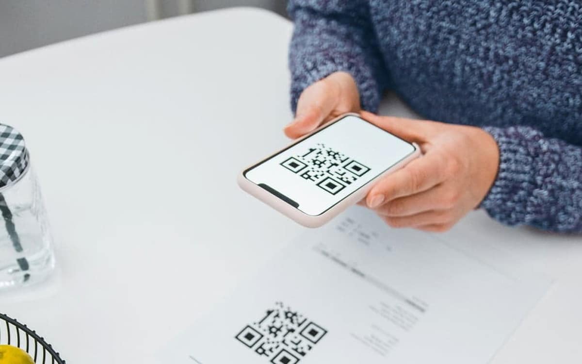 Scanner QR code eSIM