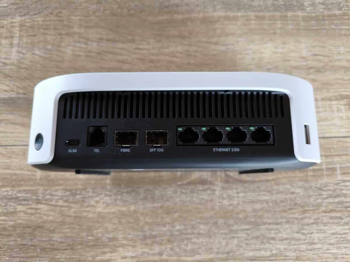 Freebox Ultra connectique