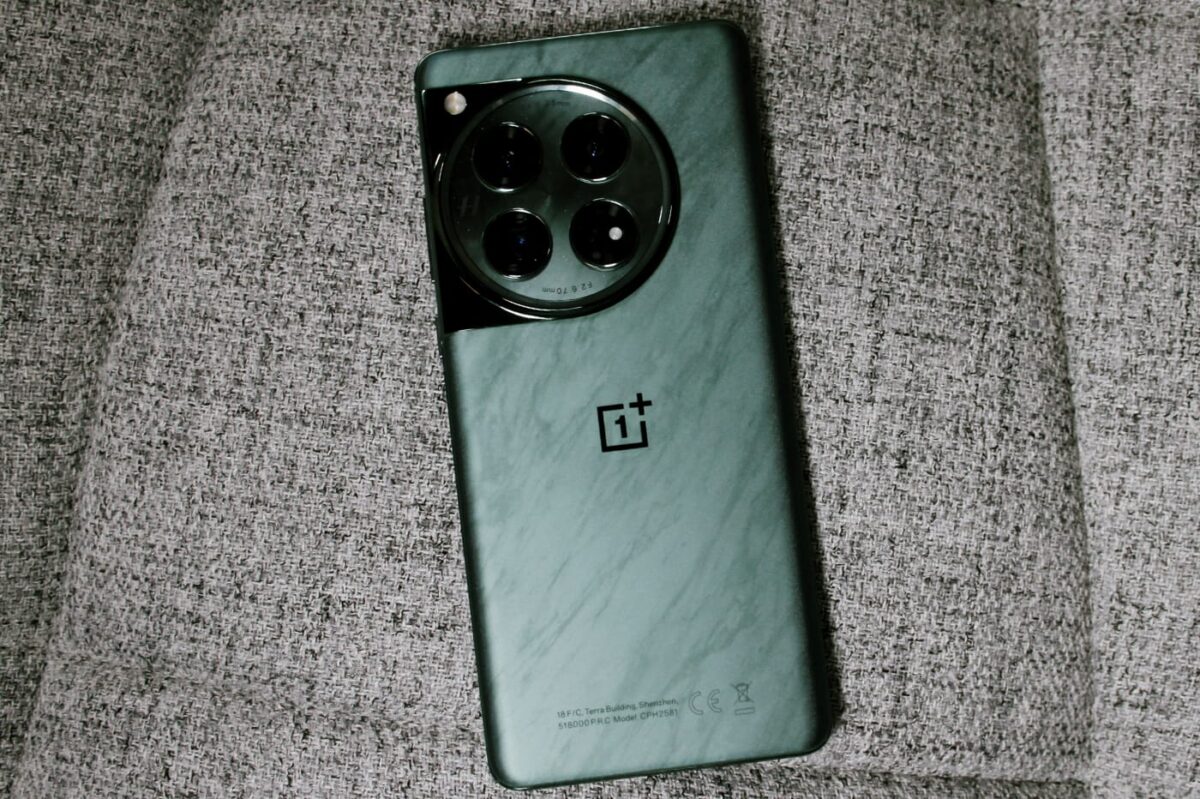 OnePlus 12 Smartphone