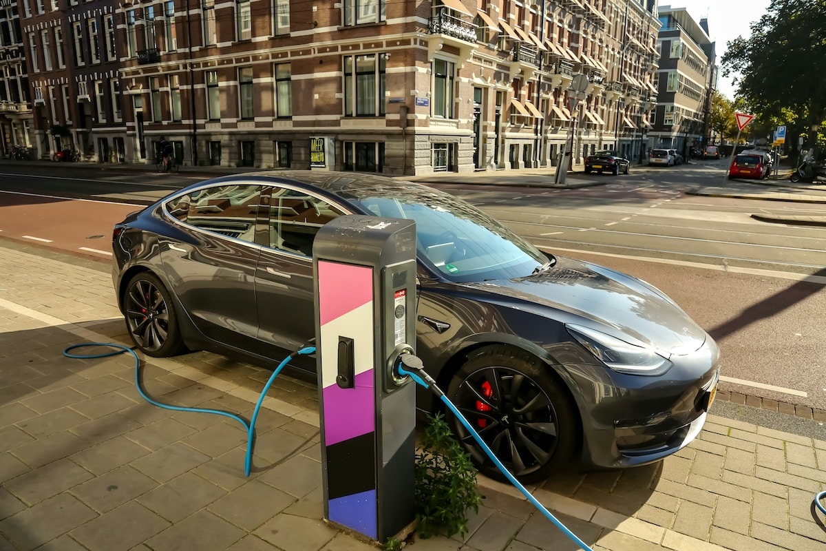 Ventes voitures électriques janvier 2024