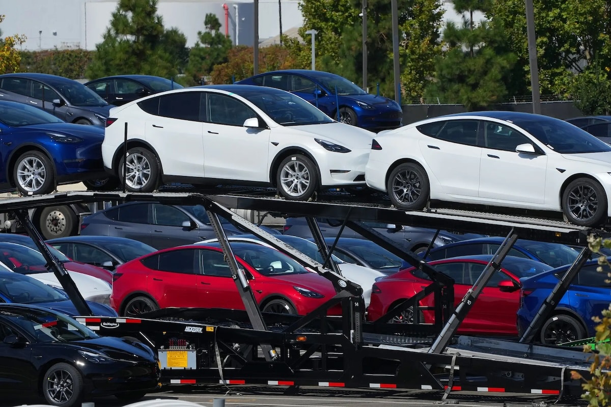 Tesla rappel 2 millions voitures