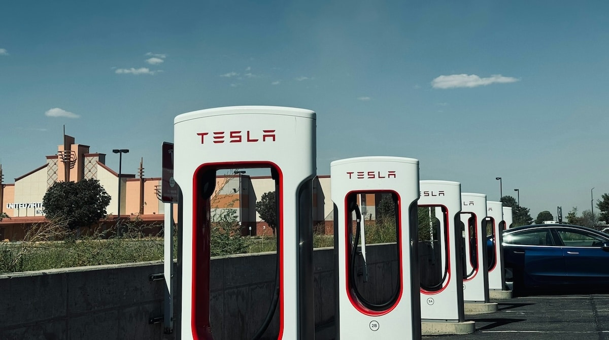 Tesla superchargeurs