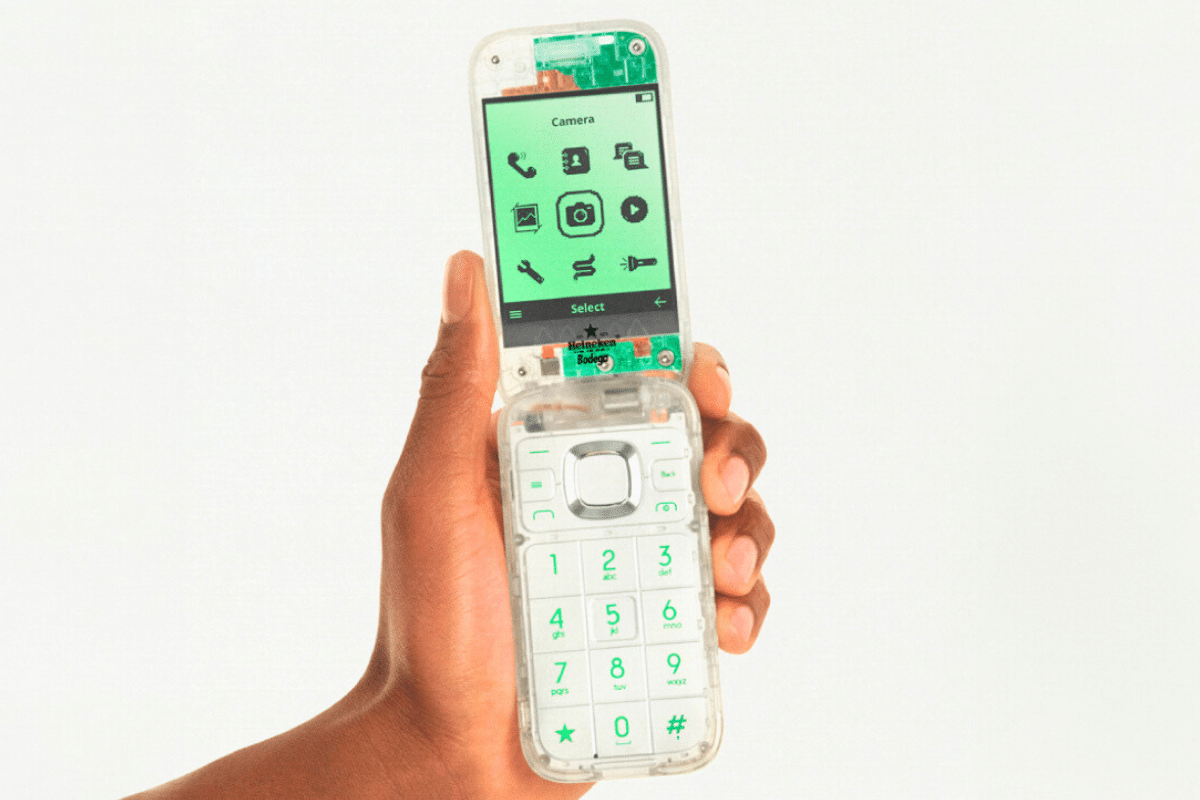 Téléphone Heineken ennuyant clapet