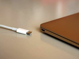 USB thunderbolt