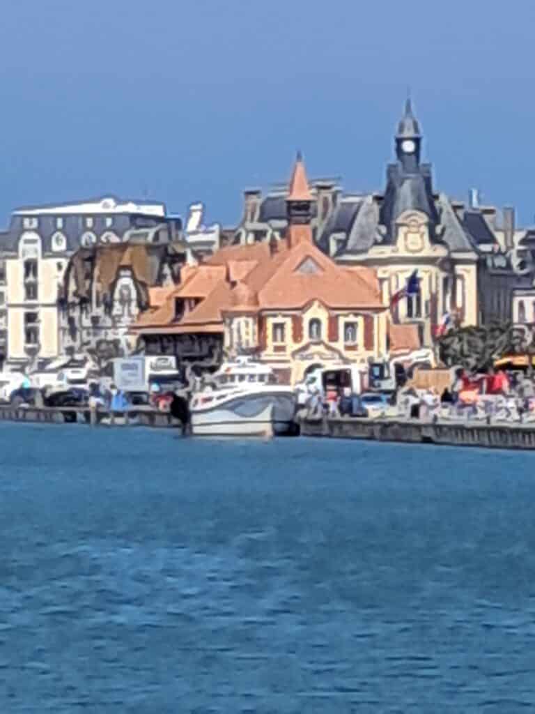 Samsung A25 5G-Grand angle 12Mpx *10 © Crédit : Liron Semoun– Tom’s Guide