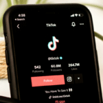 TikTok aux Etats-Unis : un potentiel accord de vente, mais la menace d’interdiction reste